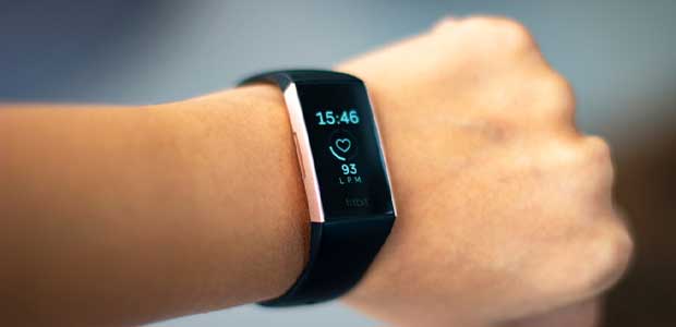 FDA Clears Fitbit Feature That Monitors for AFib